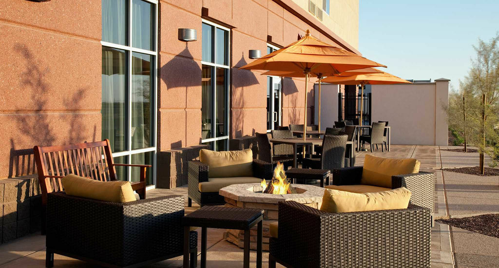 Courtyard Phoenix Chandler/Fashion Center מראה חיצוני תמונה